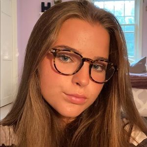 Meet your Posher, Haley